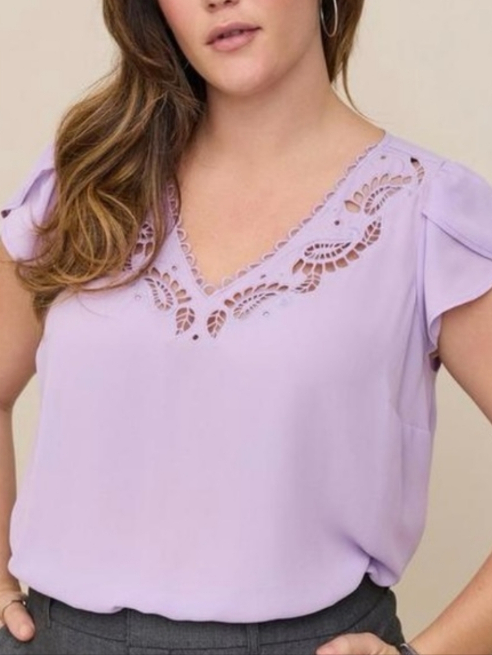 Torrid Lilac Purple Short Sleeve Lace Detail V-Neck Blouse Spring Pastel Size 1X